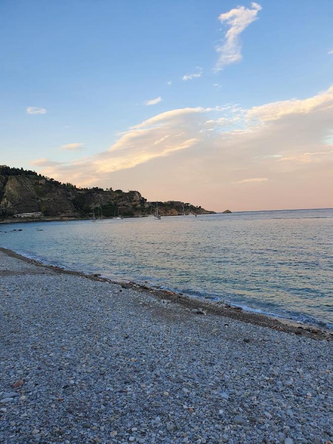 Il Cantone Del Faro Giardini-Naxos Extérieur photo