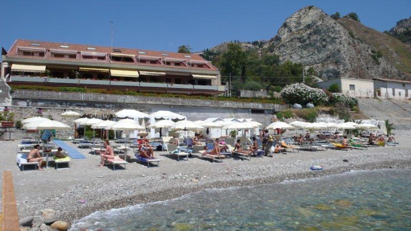 Il Cantone Del Faro Giardini-Naxos Extérieur photo
