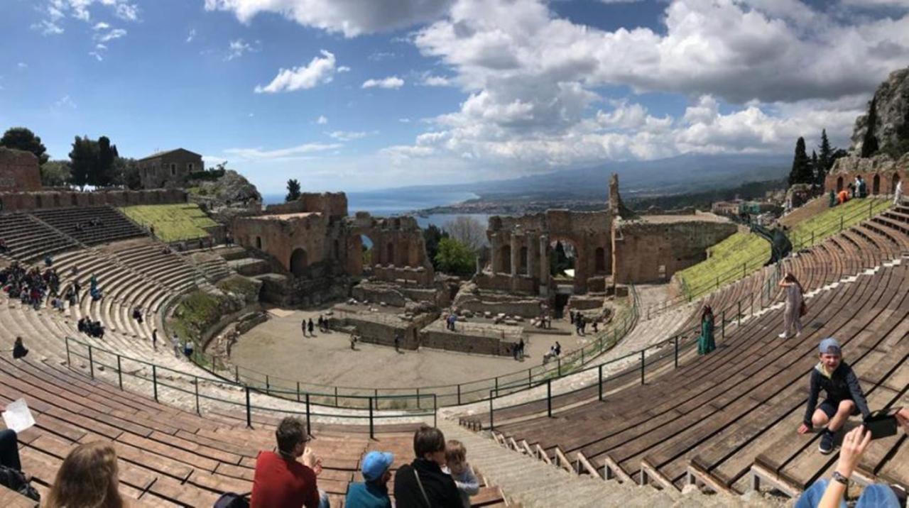 Il Cantone Del Faro Giardini-Naxos Extérieur photo